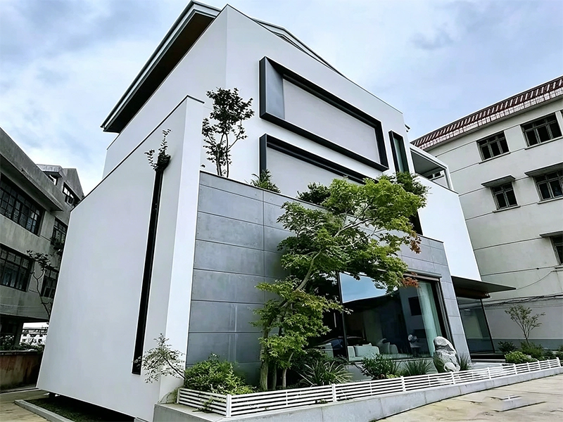 Australian aluminum alloy door and window installation project: Modern residential facade upgrade